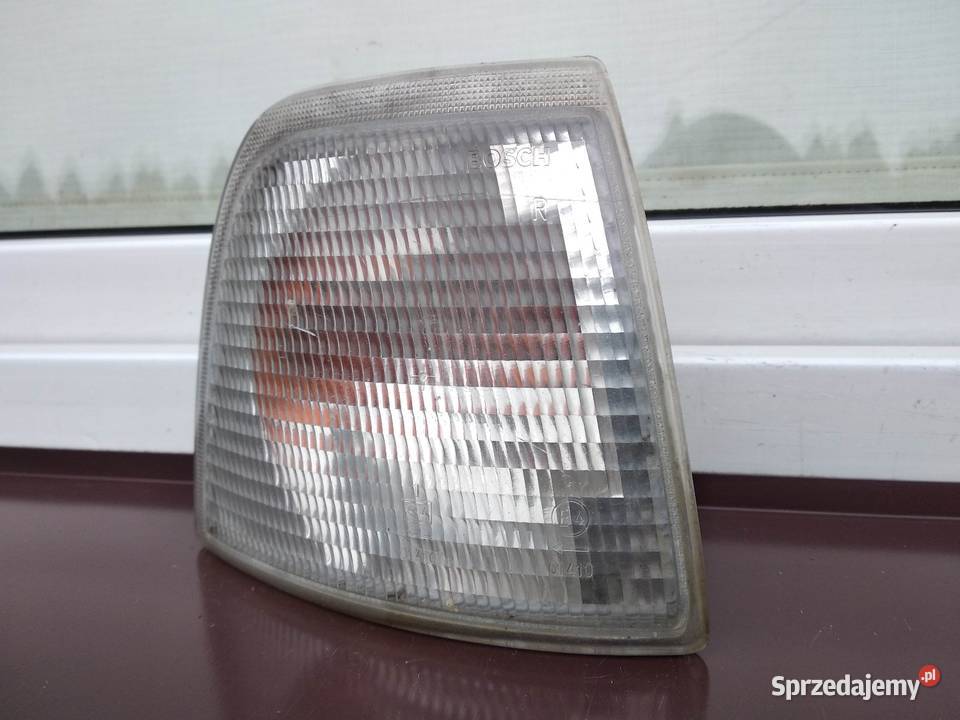 Audi 80 B3 B4 kierunkowskaz kierunek migacz łódzkie Sieradz sprzedam