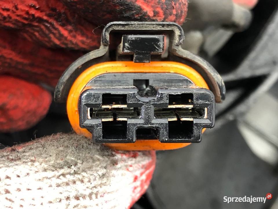 WENTYLATOR CHŁODNICY FORD MONDEO MK3 20 115 osobowe