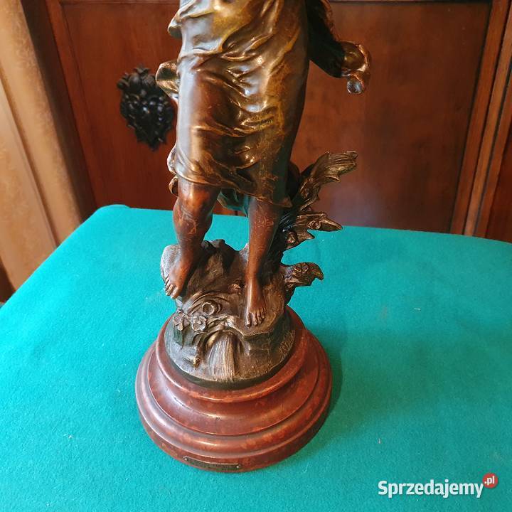 Starasygnowana rzeżba figura z cynkalustan Wrocław