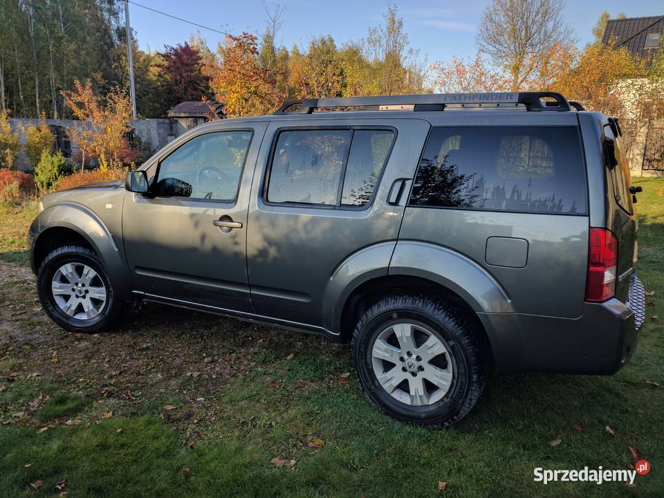 Sprzedam Nissan Pathfinder 25 diesel 7osobowy