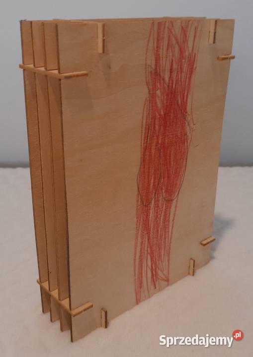 Pokolorowana i złożona drewniana sklejka Święta Czeladź sprzedam