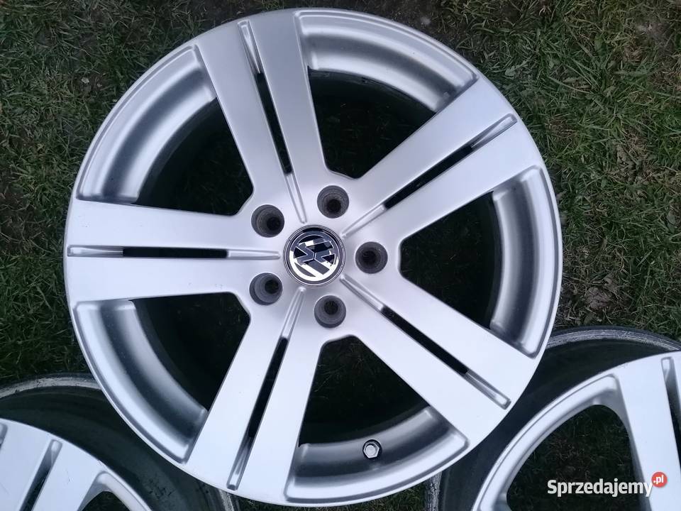 Felgi 175x112Et45 Audi A3 A4 A5 A6 VW Golf VI Biadoliny Szlacheckie