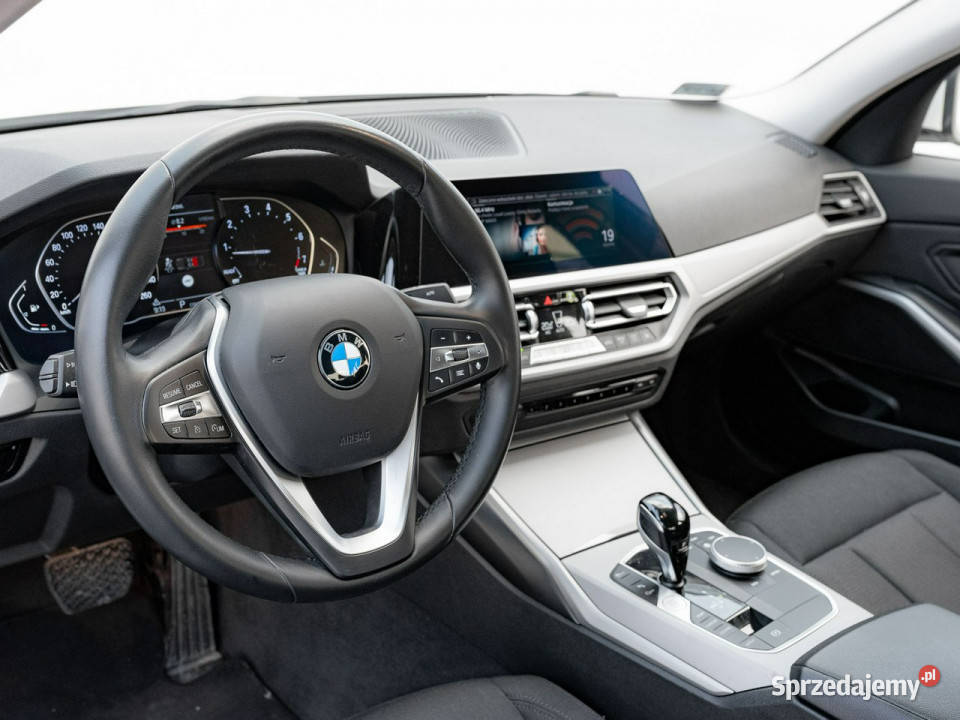 BMW 318 PY5356F318i Advantage Podgrzf LED Czpark BMW Gdańsk sprzedam