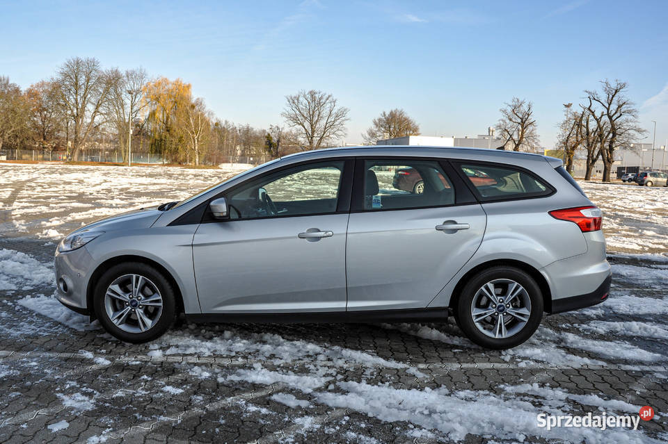 Ford Focus Salon 2013 r 114 benzyna dolnośląskie Wrocław