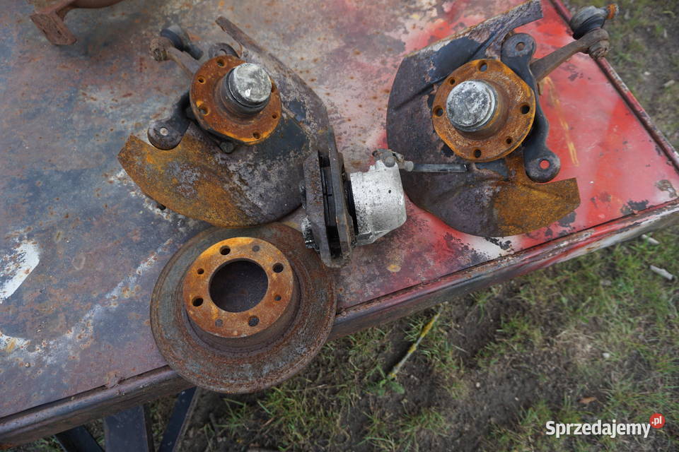 piasta czop Polonez Fiat 125p przód zwrotnica mazowieckie