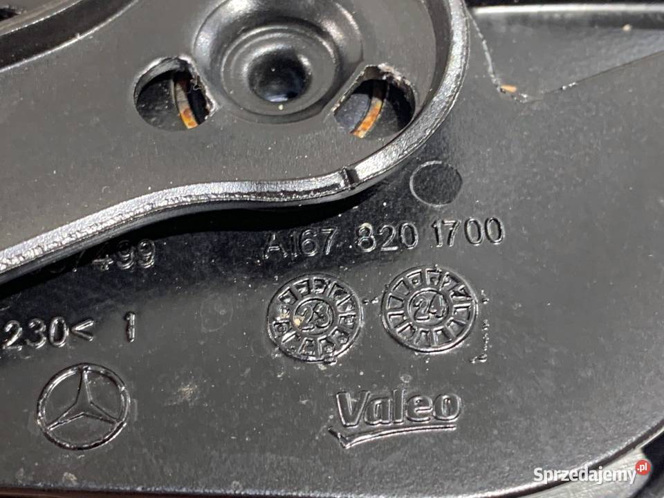 RAMIĘ WYCIERACZKI KOMPLET PRZÓD MERCEDES GLE podkarpackie