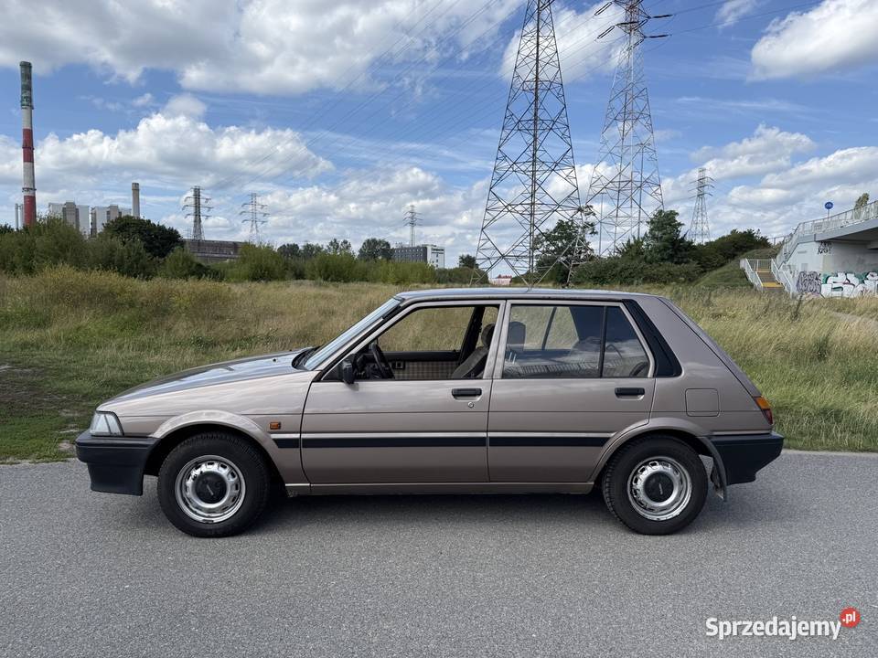Toyota COROLLA 1986r stan b sprowadzony Corolla Warszawa
