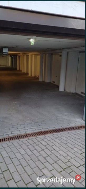 Garaż na motocykl zimowanie przechowanie