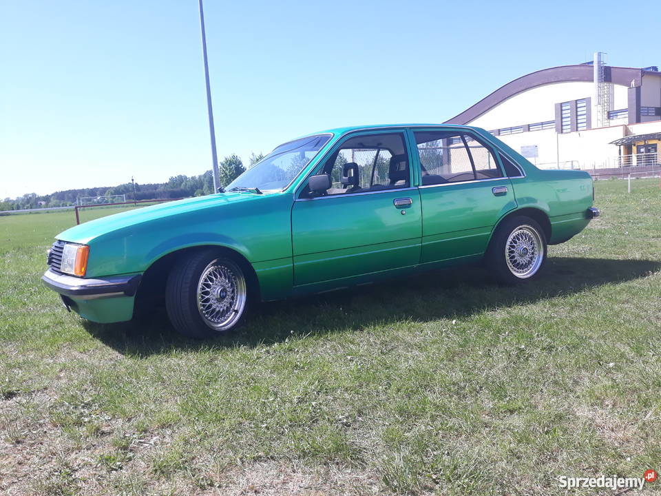 Opel Rekord 81 20 benzynalpg super stan