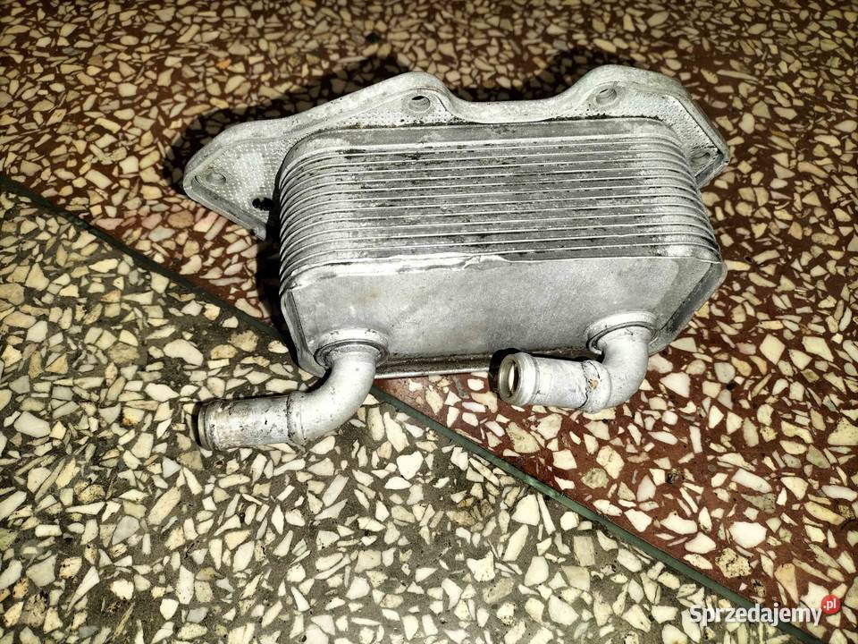 Wymiennik ciepła oleju silnika AUDI A4B7 A6C6 A5 Poręba