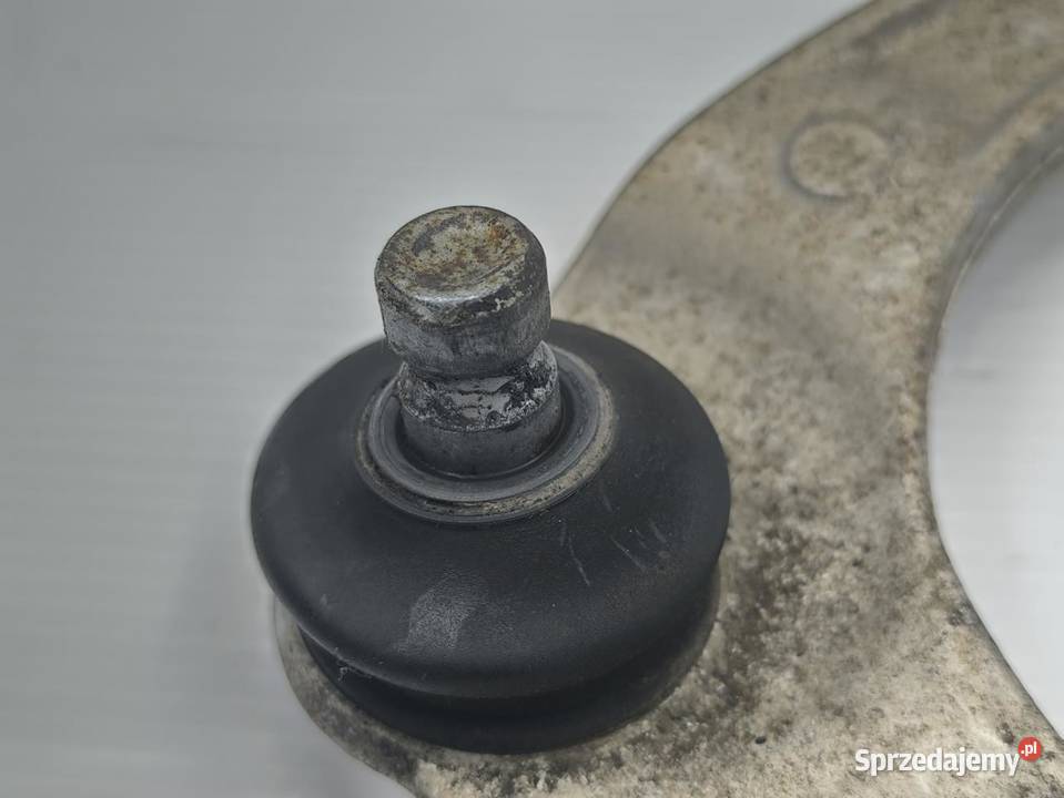 WAHACZ GÓRNY PRZÓD PRAWY INFINITY QX70 30D