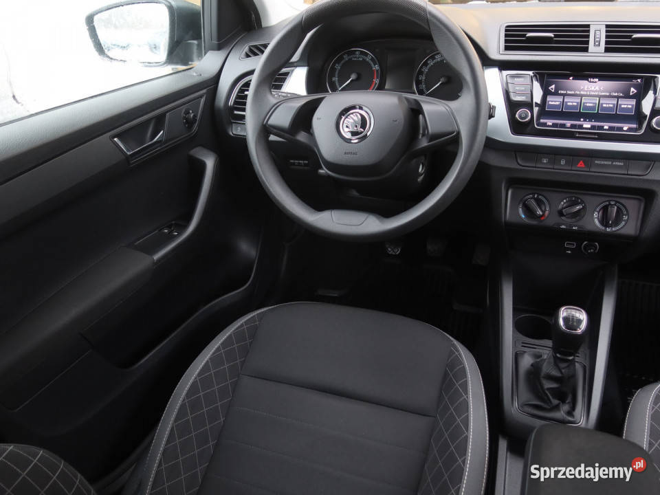 Skoda Fabia 10 TSI manualna Katowice