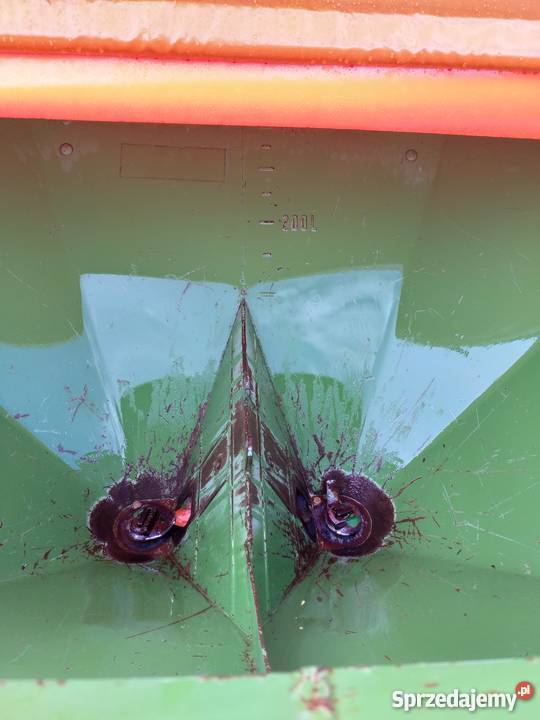 Rozsiewacz Amazone F 803 nieuszkodzony Zamch sprzedam