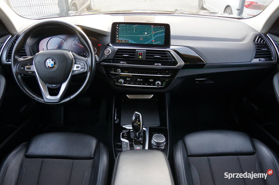 BMW X3 20 Diesel 190 4x4 Navi Kamera Adaptive hak sprzedam