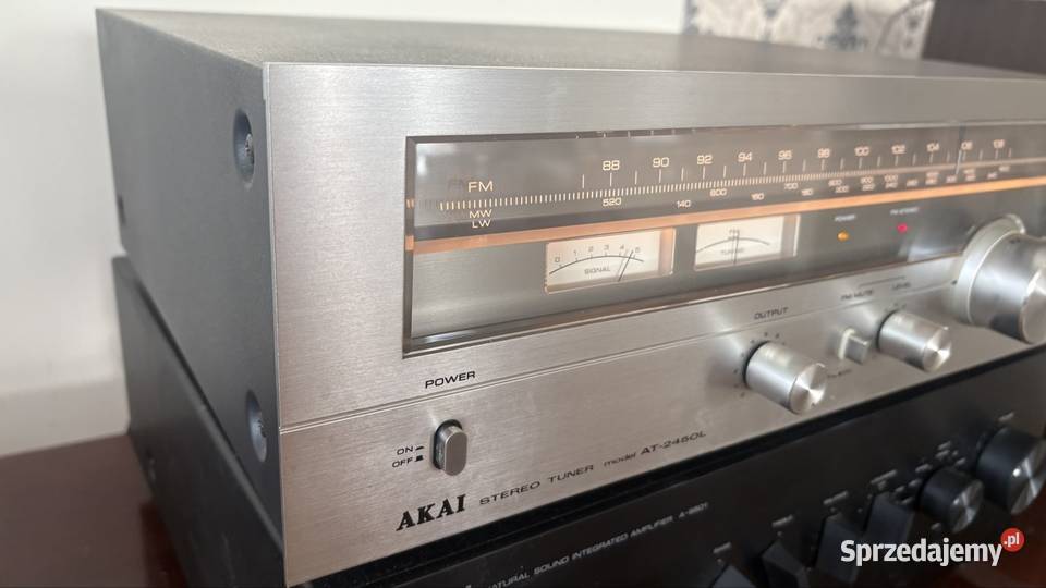 Tuner Vintage AKAI AT2450L Jasło