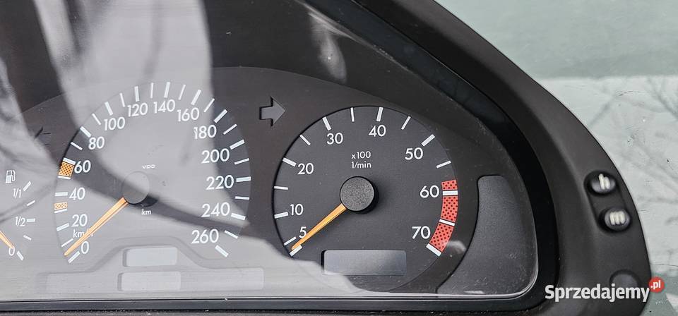 Licznik mercedes clk w208 20k 2085402511 Rok produkcji 1997 Zbąszyń