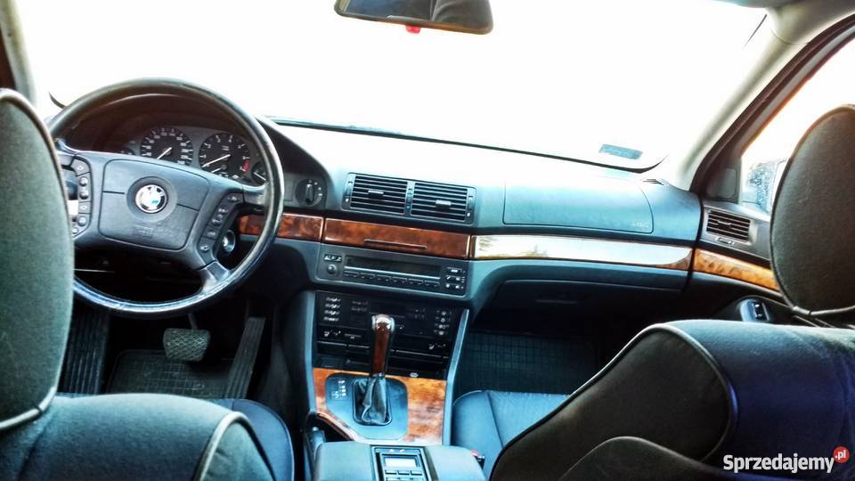 BMW E39 528i COSMOSSCHWARZ METALLIC Wieliczka sprzedam