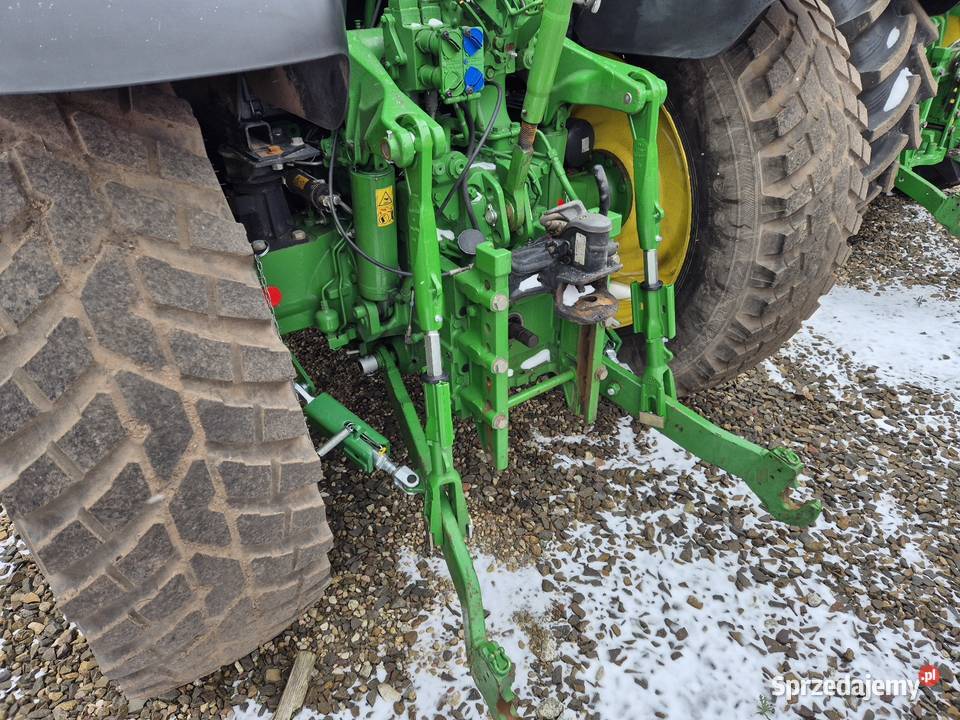John Deere 6155M nie pracował w rolnictwie Dziwie