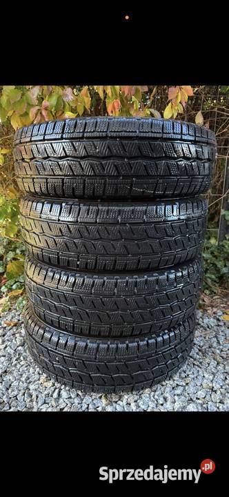 Opony zimowe Hankook 2057015C 2022 Wzmacniane Krępiec