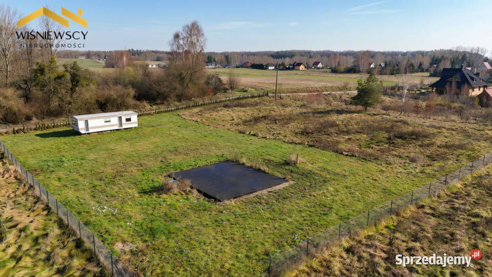 Uzbrojona działka 1800m 600 m jeziora Winiec sprzedam