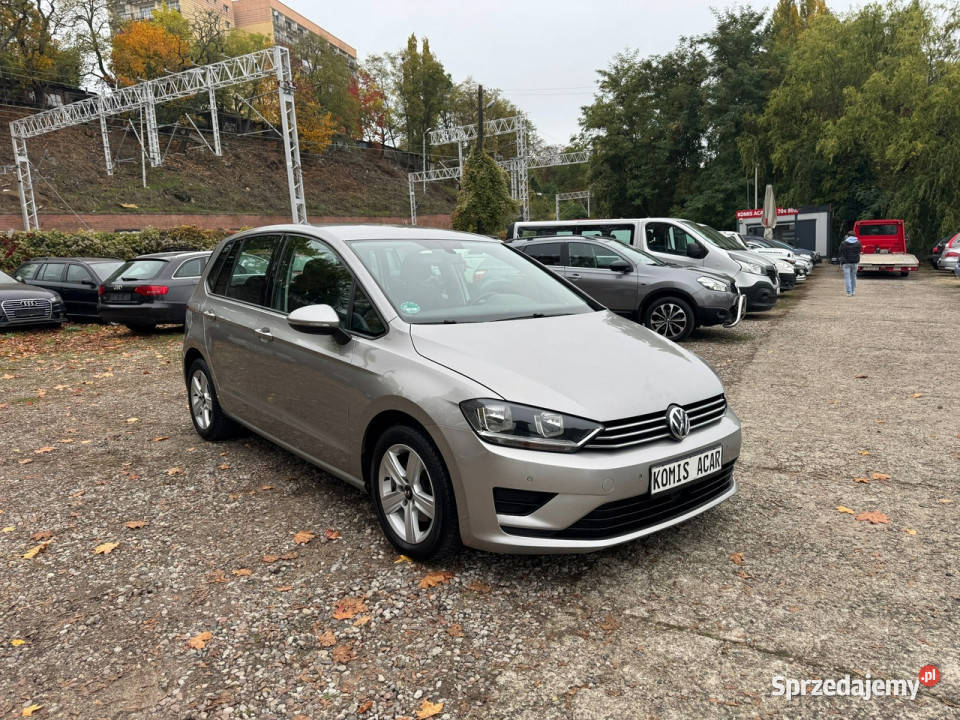 Volkswagen Golf Sportsvan 110KM