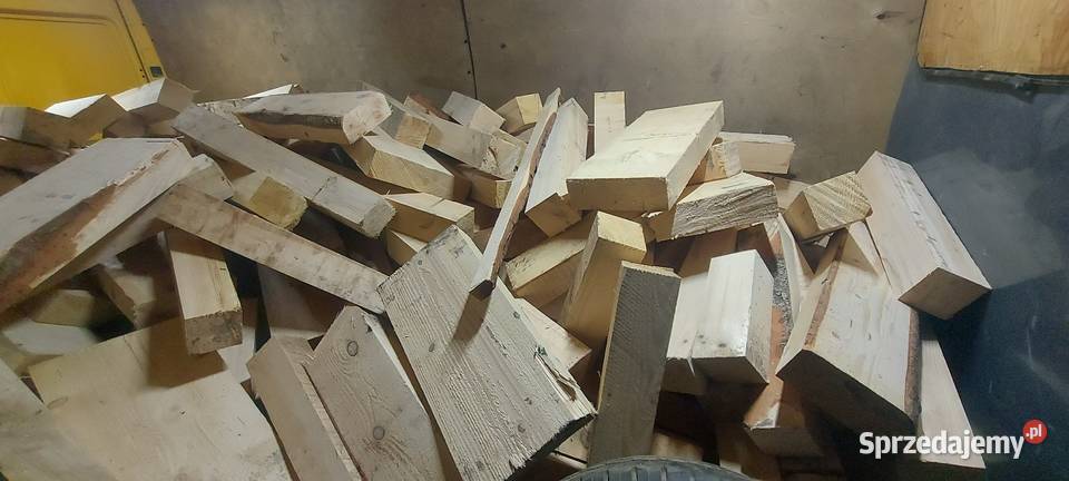 Drewno opałowe kantówki czyste bez gwoździ Opał świętokrzyskie Rosiejów