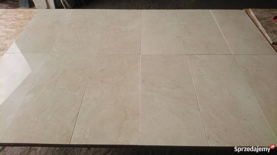 Płytki CREMA MARFIL 305x61x1 marmur z Hiszpanii dolnośląskie Piława Górna