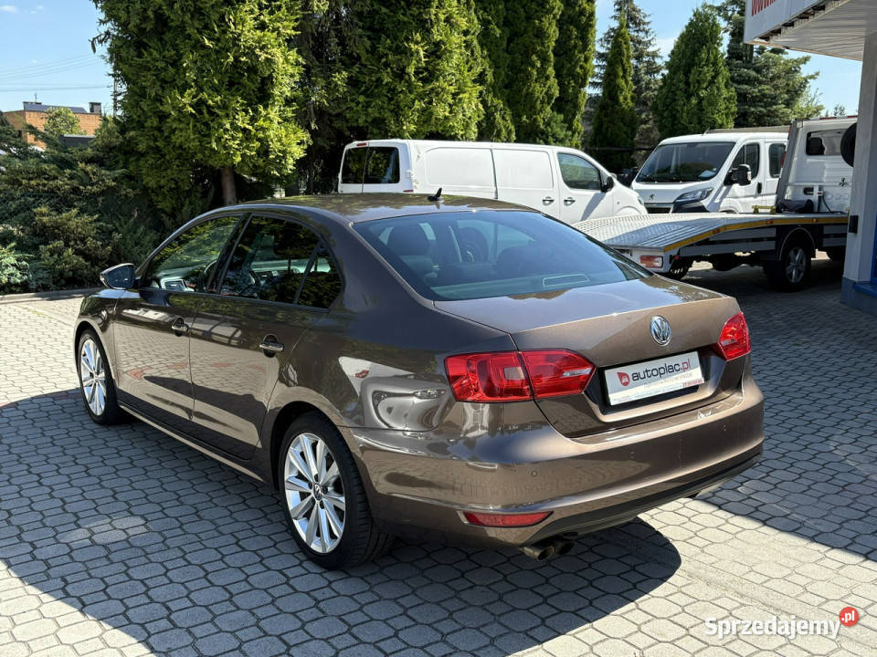 Volkswagen Jetta 14 122Podgrzewane fotele wielofunkcyjna kierownica śląskie Tarnowskie Góry