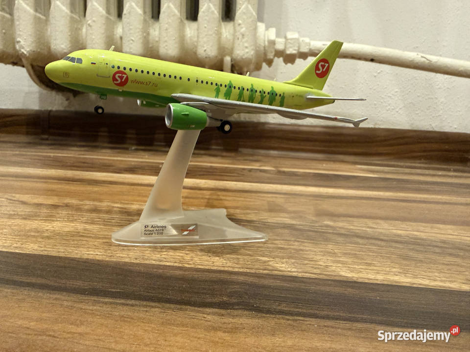 Model Herpa AIRBUS A319 S7 1200 VPBHQ Szczecin