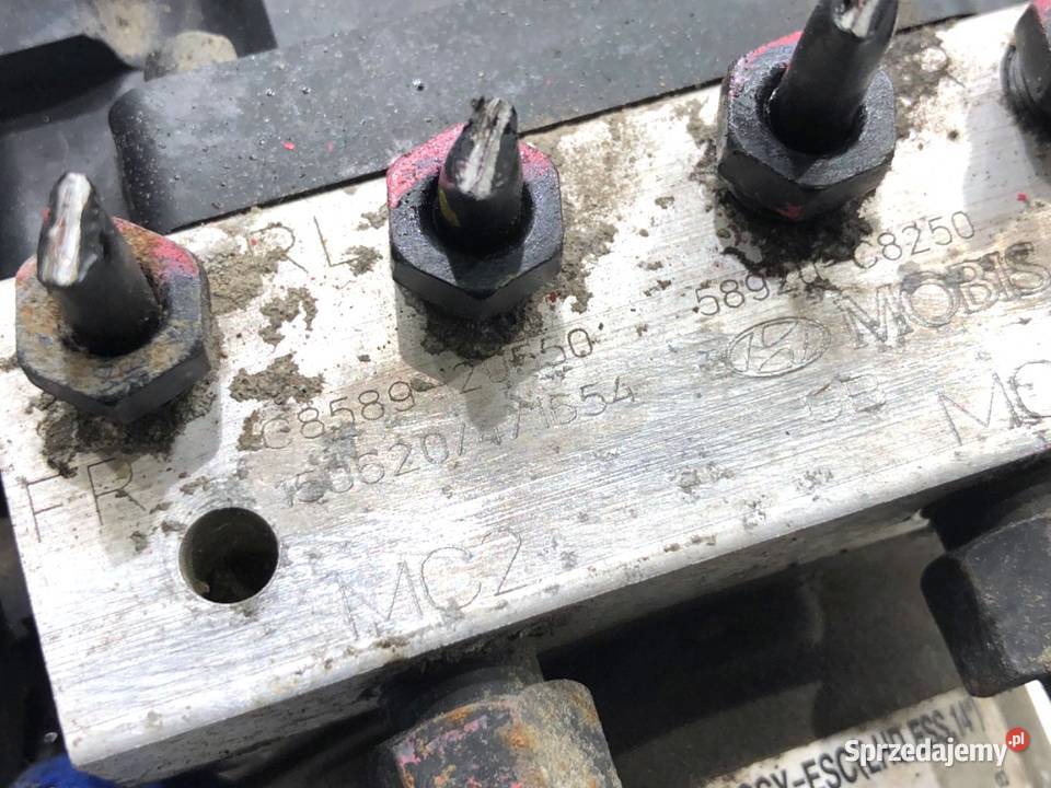 POMPA ABS HYUNDAI i20 II 58900C8250 14 100 sprzedam