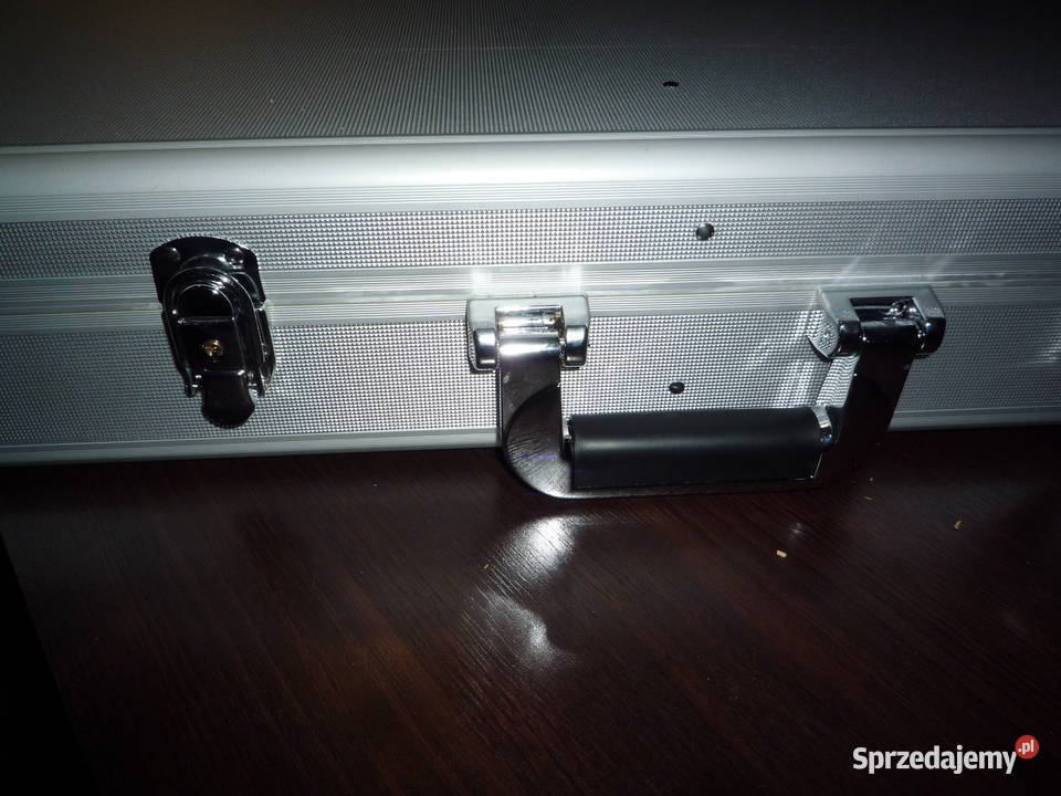 walizka kufer na sztucer z lunetą dwa sztucery Chmiel