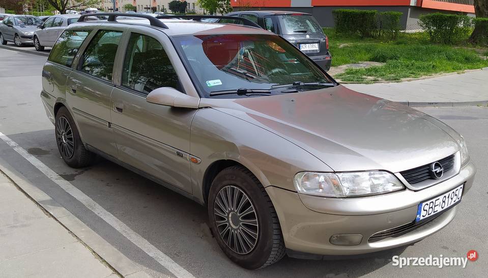 Opel Vectra B 20 LPG kombistan długie opłaty benzyna+LPG Kraków