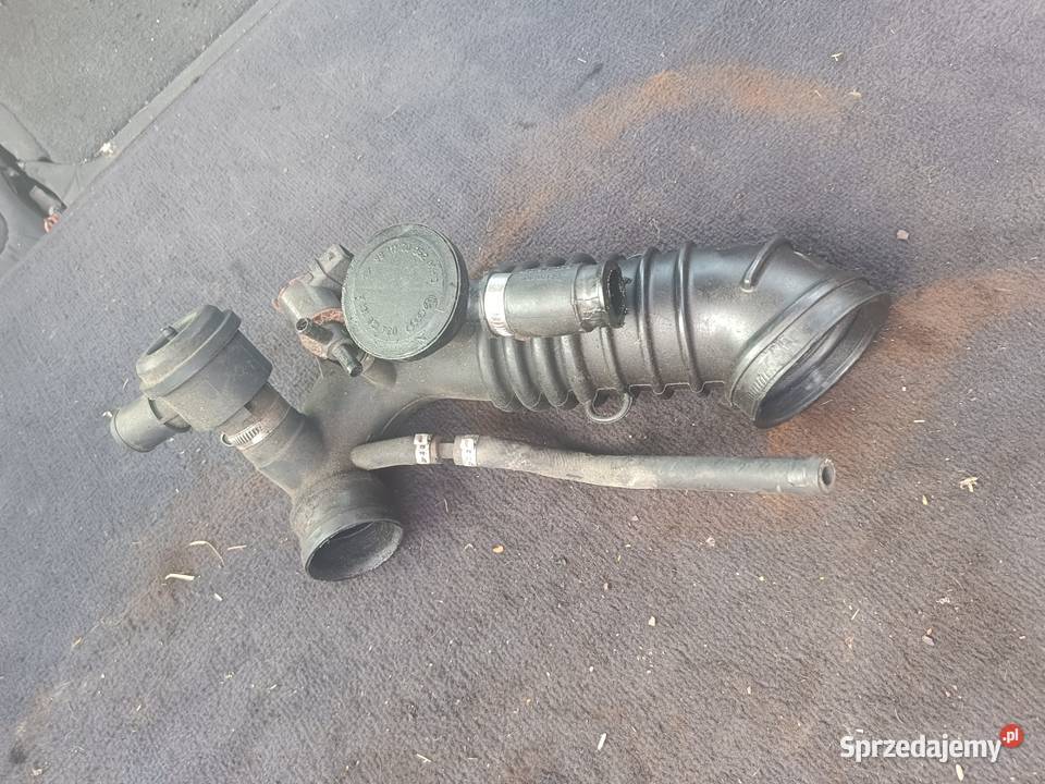 Przewód ssący filtr powietrza 058 133 356 A Audi Myszków