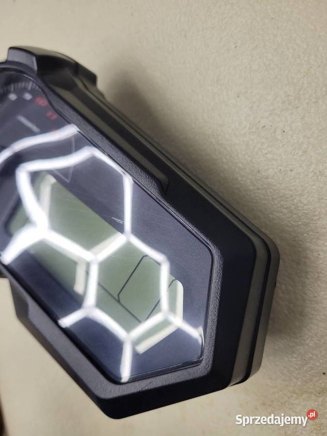 Benelli 125 TNT LICZNIK ZEGAR PRĘDKOŚCIOMIERZ Nowy Tomyśl