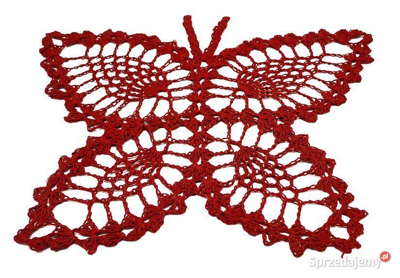 Serwetka na szydełku rękodzieło motyl wiśniowy Poznań