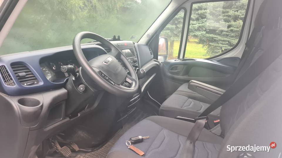 Iveco 35S16 Daily 2016 przebieg 123 652 Helenów