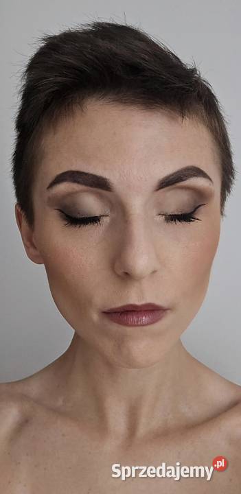 Makijaż okolicznościowy na imprezę spotkanie