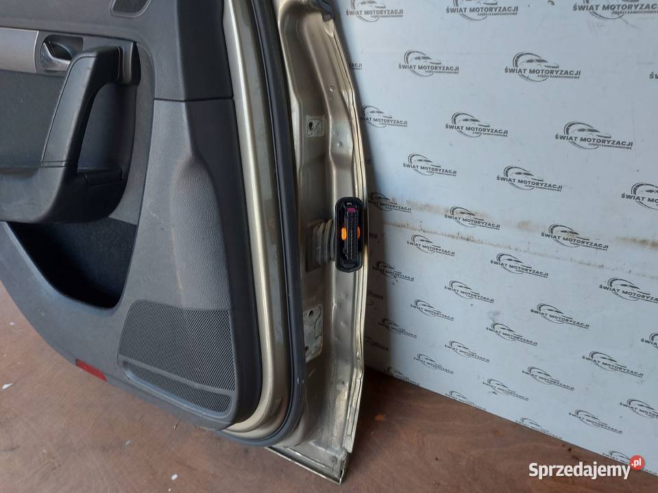 VW PASSAT 20 TDI 13r drzwi lewe tył 190 mikronów Kielce