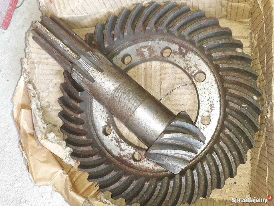 Koło talerzowe i wałek atakujący c330 Części zamienne Części zamienne Piotrków Trybunalski