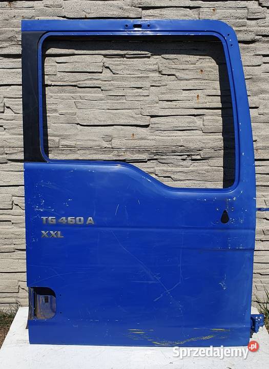 MAN TGA DRZWI PRAWE Bieleń
