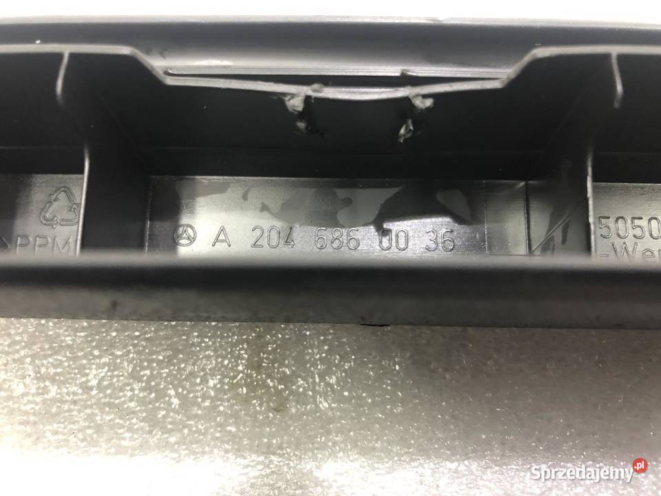 LISTWA PROGOWA PRAWA MERCEDES W204 2046860036 wielkopolskie
