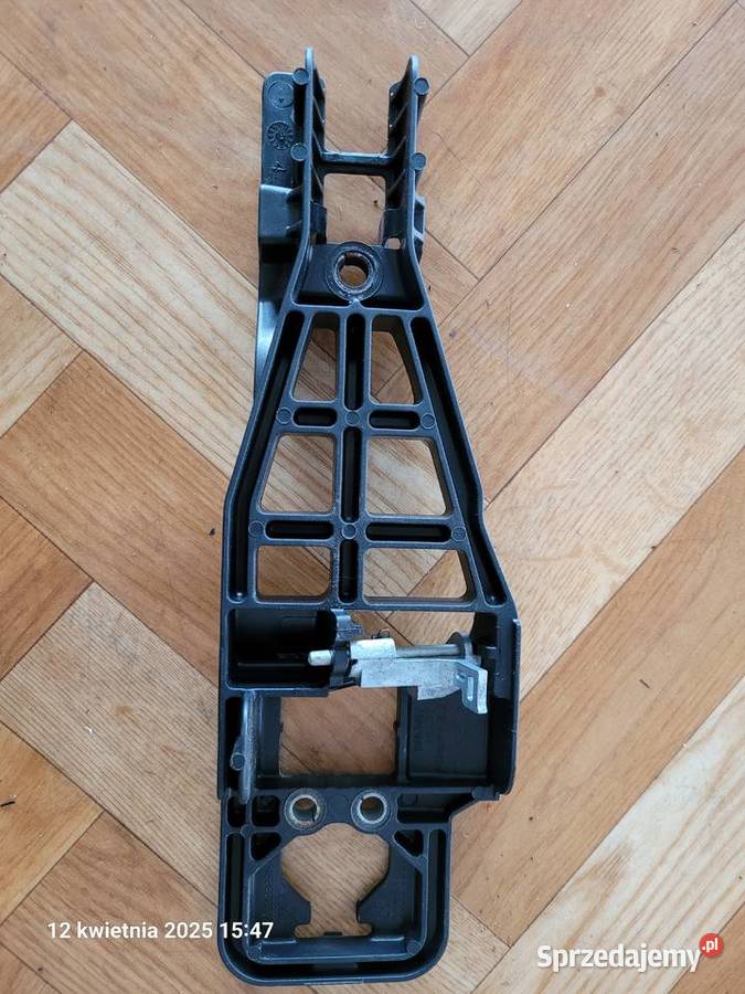 Klamka zewnętrzna prawy tył Jeep Grand Cherokee Klamki mazowieckie Radom sprzedam