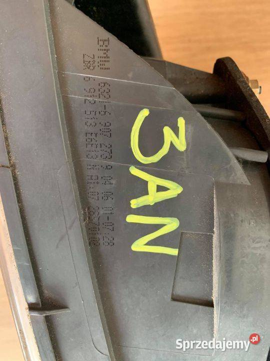 Lampa tył tylna prawa BMW 3 E46 Compact 6912513 Włoszczowa