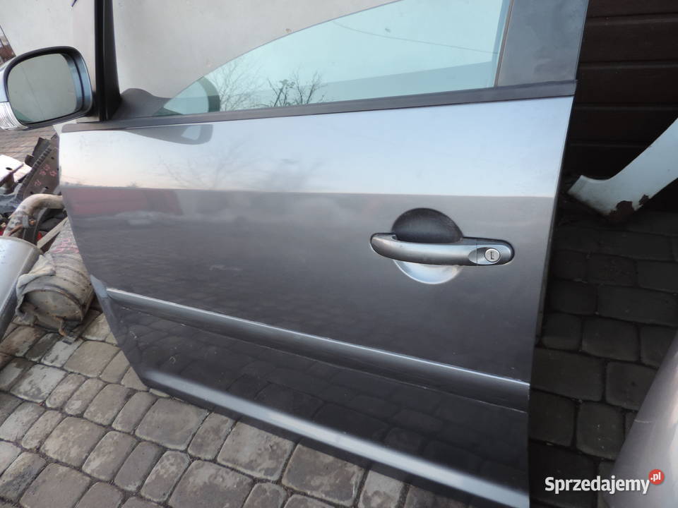 VW TOURAN I DRZWI LEWY PRZÓD LD7X Rok produkcji 2004 Nowy Sącz