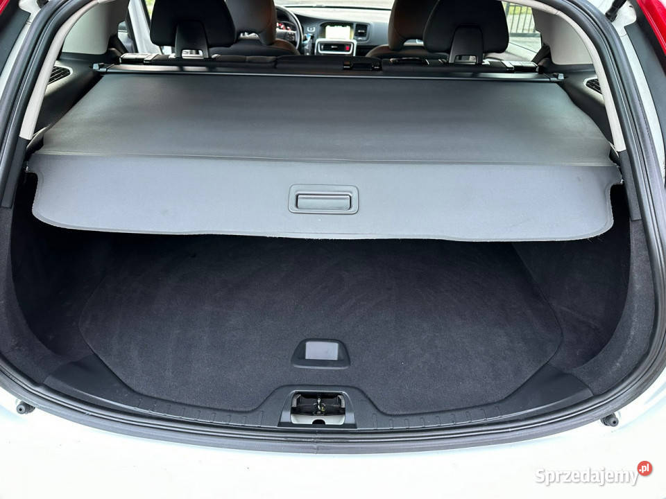 Volvo V60 20d120LIFTBOGATA NaviAlu17Super I immobilizer Ostrowiec Świętokrzyski