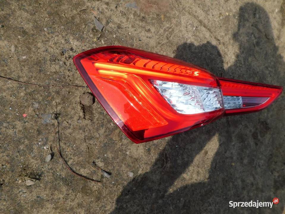 maserati ghibli zestaw lamp WYSYŁKA Pozostałe Żory