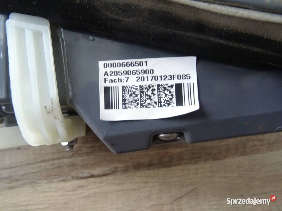 MERCEDES W205 LAMPA TYLNA LEWA A2059065900 Świerzawa