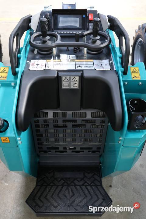 Miniładowarka SCHMiDT AR100 z silnikiem Kubota Legnica