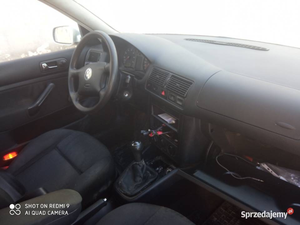 Sprzedam samochód osobowy