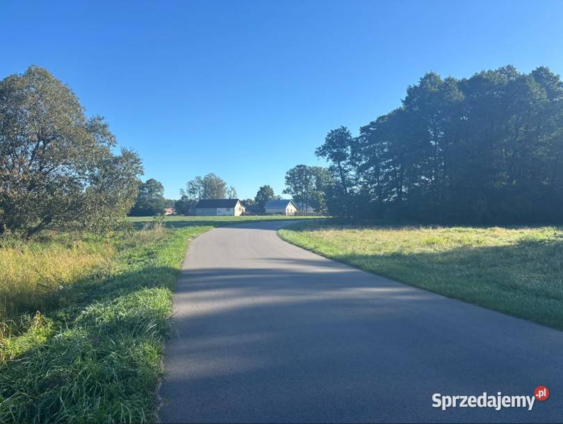 Działka budowlana 2000 m2 w spokojnej okolicy woda Rogóźnia sprzedam